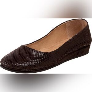 French Sole Brown Textured Flats